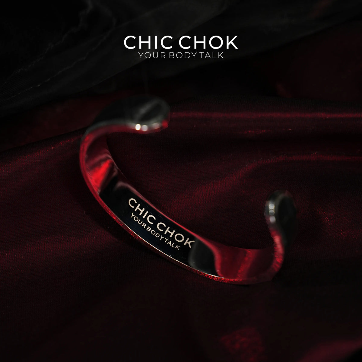 CHICCHOK Classic Close Bracelet Stainless Steel Subtle Stylish Non-Adjustable Bracelet